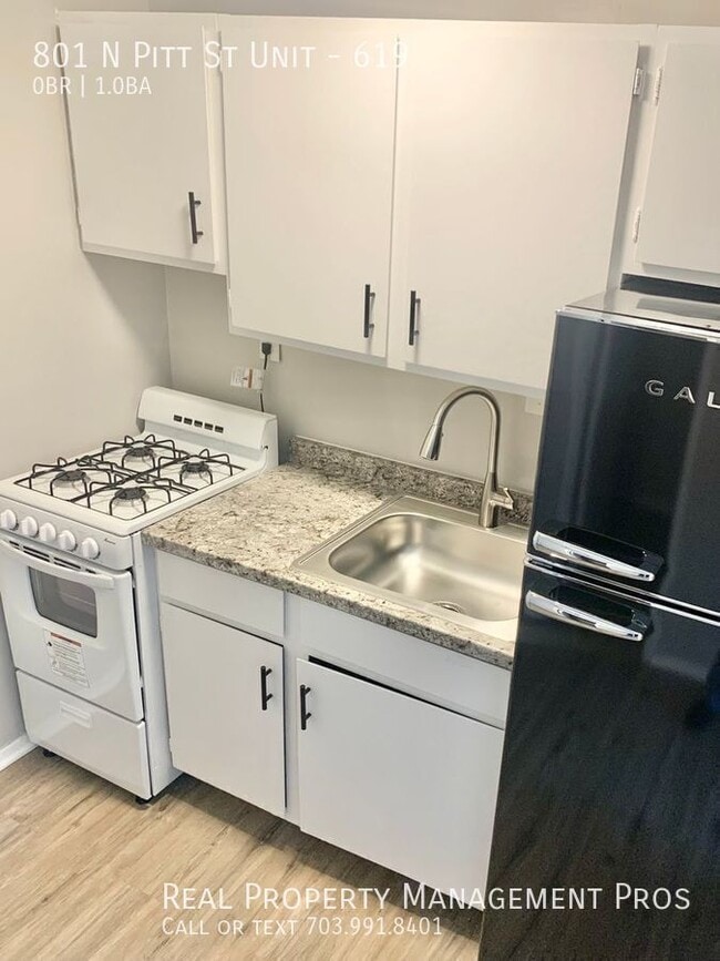 Photo - 801 N Pitt St Unit 619