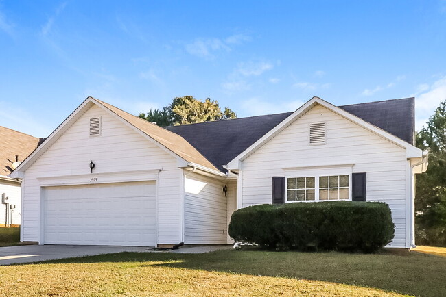 Photo - 2909 Deep Cove Dr NW