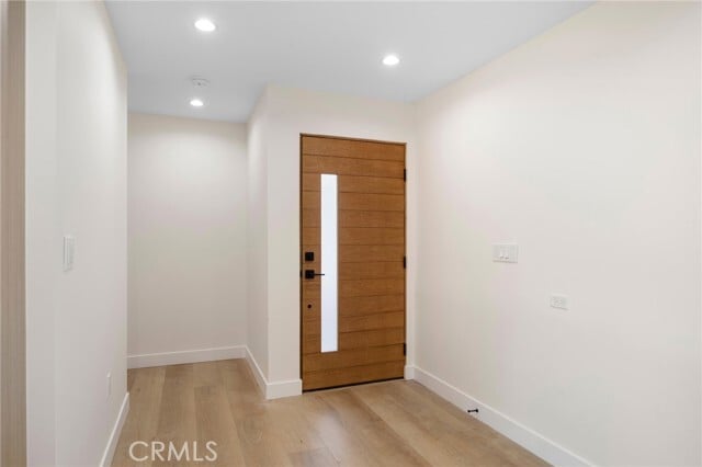 Photo - 920 University