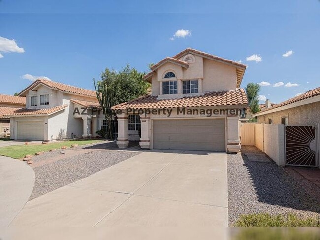 Photo - 489 W Carmen St