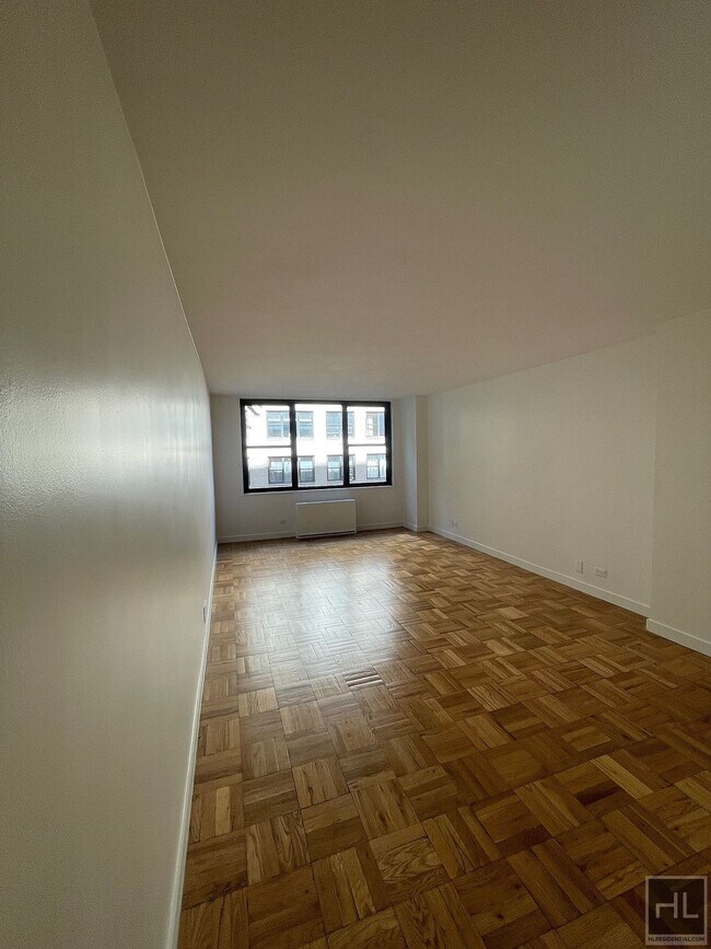 EAST 49 STREET