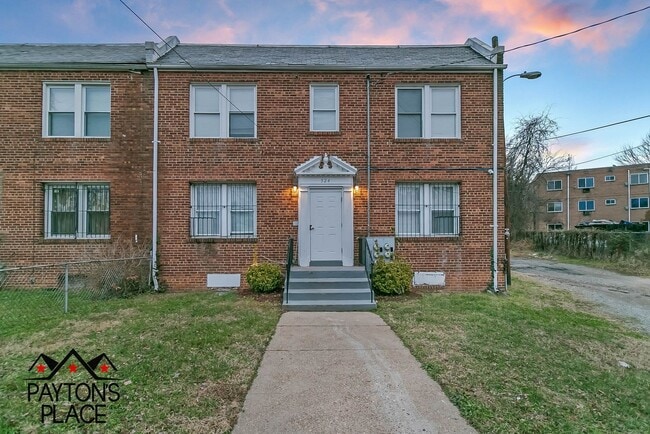 Photo - 324 34th St SE Unidad 2