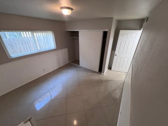 Photo - 1971 Evergreen St Unidad 1971