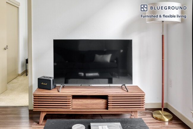 Photo - 5343 Tallman Ave NW Unidad SI FL2-ID397