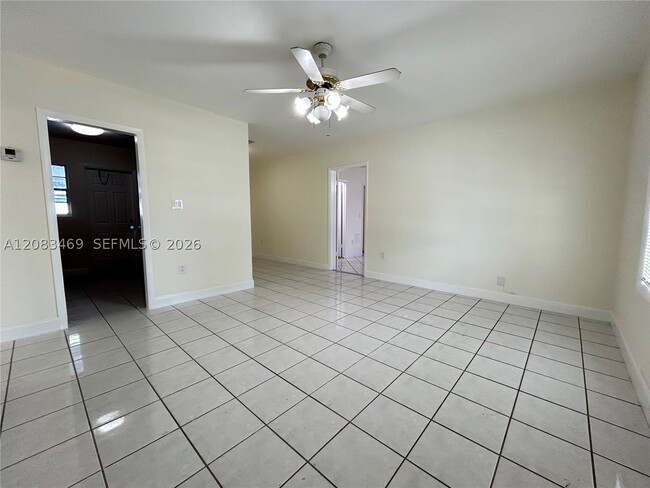 Photo - 120 E 8th Ave