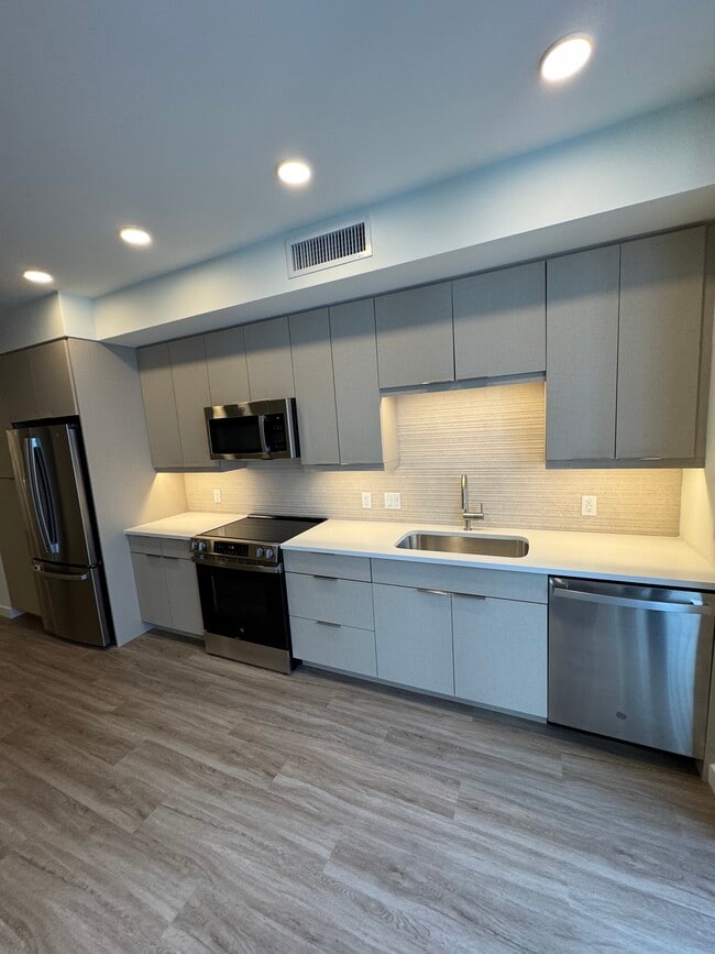 Photo - 89 NW 32nd St Condo Unit S3