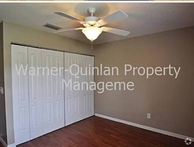 Building Photo - Available now Rental