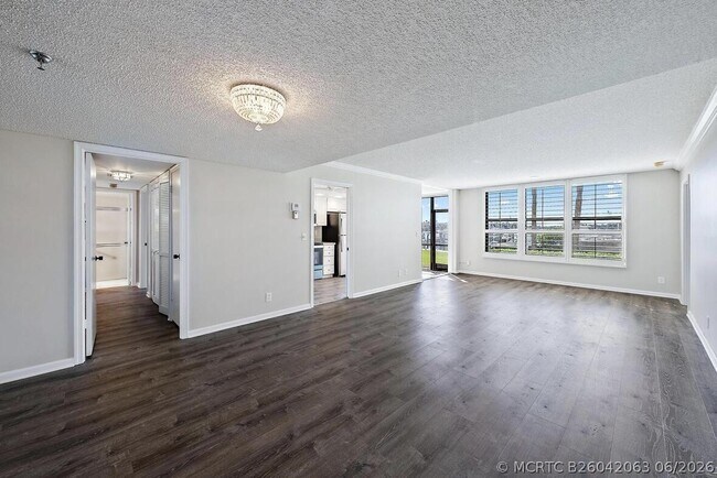 1748 Jupiter Cove Dr Unit 121 A
