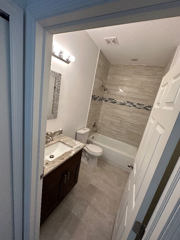 Photo - 2 Gilbert Ave S