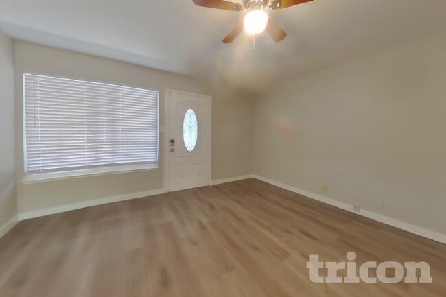 Photo - 240 Benjamin Ave