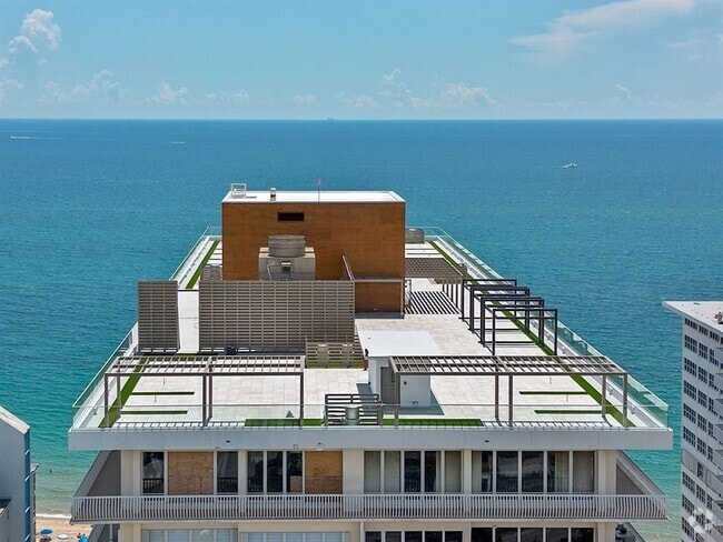 Building Photo - 4020 Galt Ocean Dr Rental