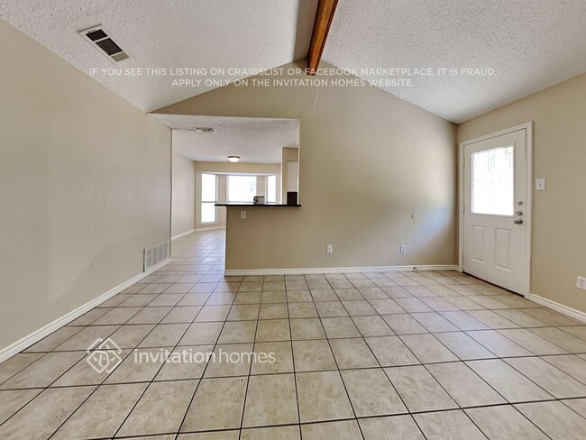 Photo - 2512 Bayberry Ln
