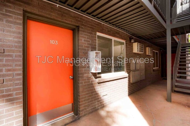 Photo - 1341 N Ogden St Unit 305