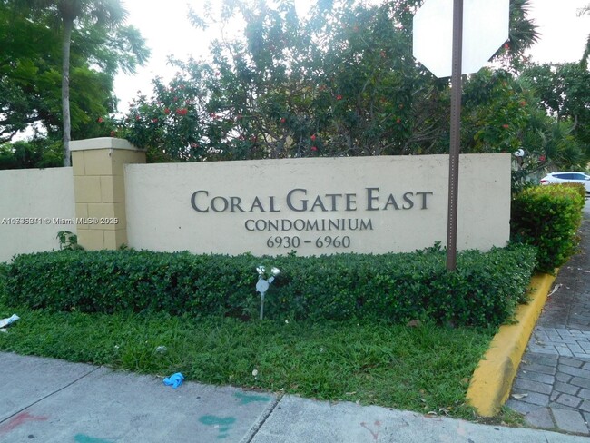 Photo - 6930 Miami Gardens Dr Condo Unit 1-302