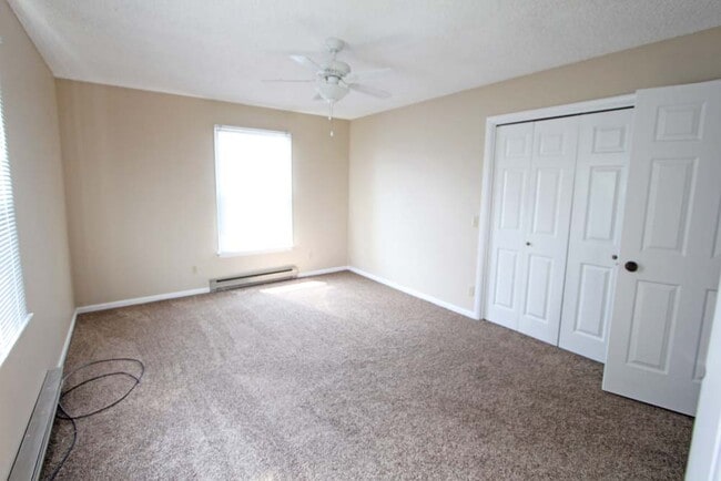 Master Bedroom - 234 Aristocrat Dr
