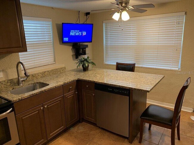 2512 Musselwhite Ave Unit 3