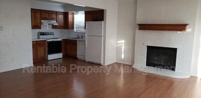 Photo - 108 Stagecoach Trail