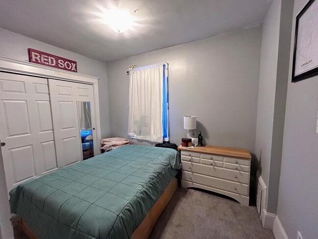Building Photo - 2592 Massachusetts Ave Unit Cambridge Condo