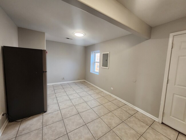 Photo - 4807 S Wabash Ave