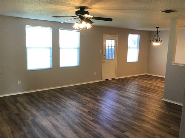 Photo - 1313 Cherokee Rose Ln