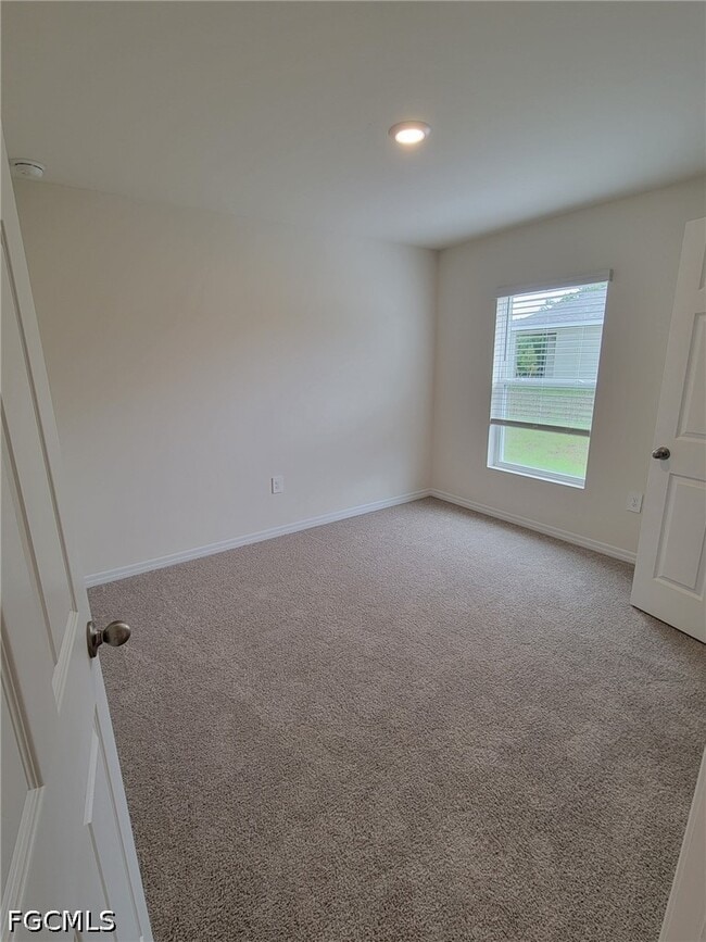 Photo - 2603 65th St W