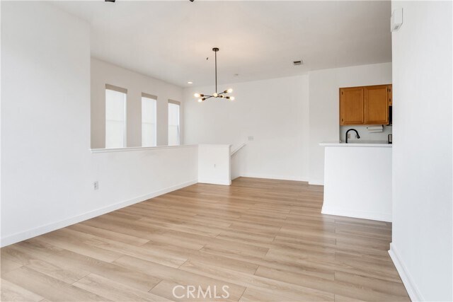 Photo - 5455 Mandarin Cove