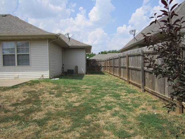 Photo - Beautiful 3 Bedroom Home in Gated Neighborhood!
