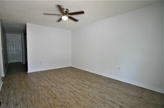 538 Brock Ave Unit 538 Brock Lane