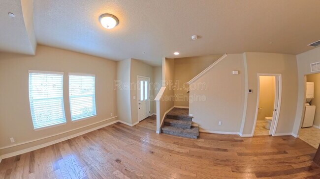 Photo - 3800 Manhattan Ave