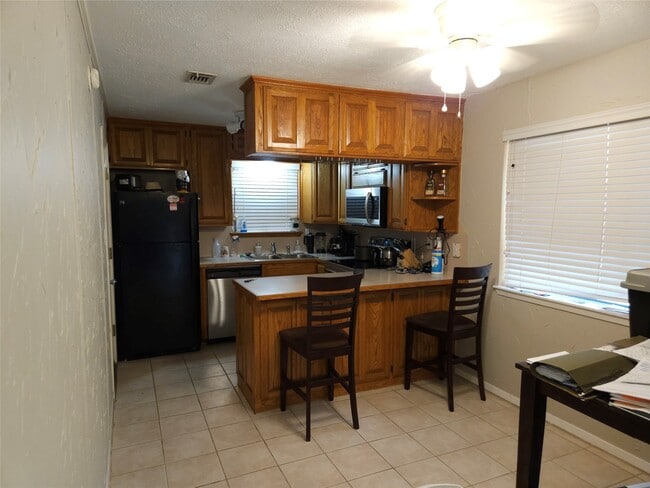 Photo - 1546 Ramada Dr