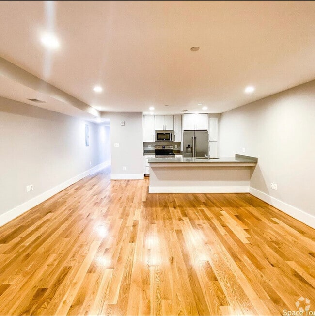 Building Photo - 521 Kennedy St NW Unit 1 Rental