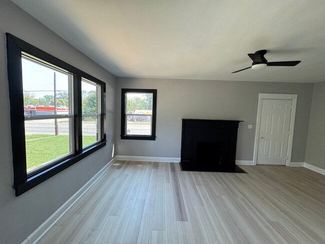 1536 Bessemer Rd