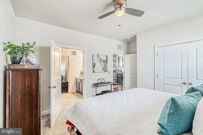 13723 Neil Armstrong Ave Unit 209
