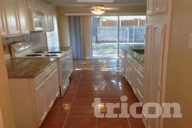 Photo - 5513 Galaxie Rd