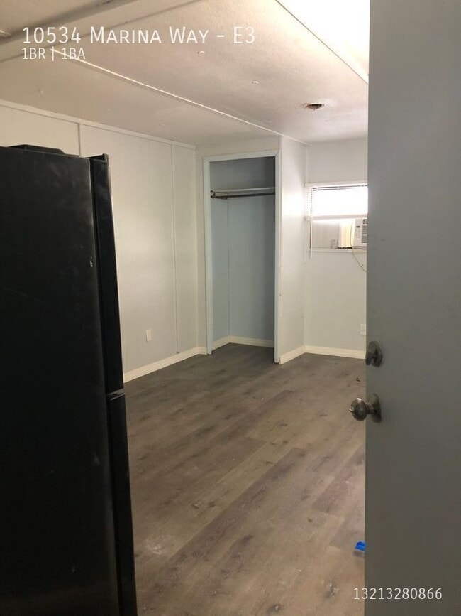 Photo - 10534 Marina Way Unit E3