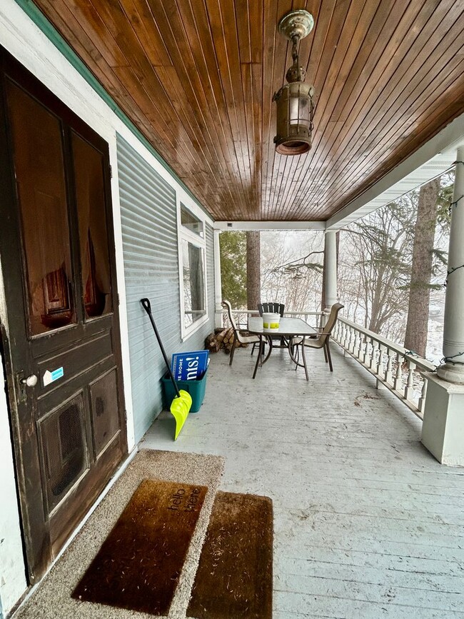 Photo - 2115 E 1st St Unit Main Floor