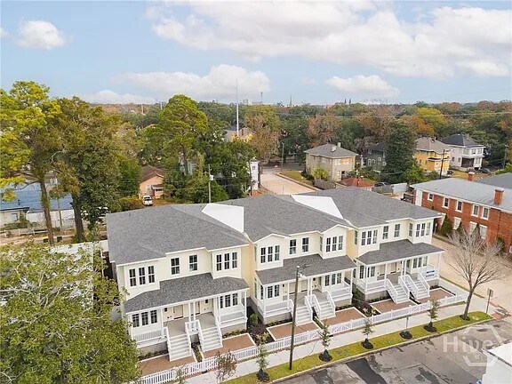 312 W 38th St