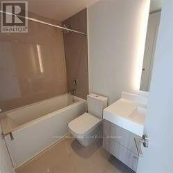 Photo - 1 Yorkville Ave Unité 4905