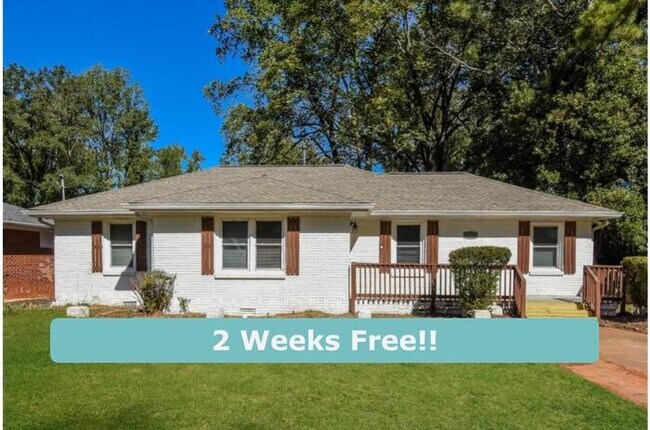 Building Photo - Fantastic 4bd/2ba home! Let yourself in!