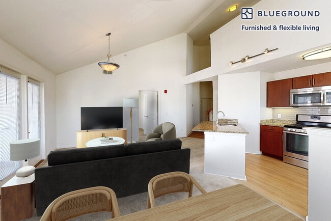 Photo - 998 Stewart Ave Unidad FL3-ID1344A