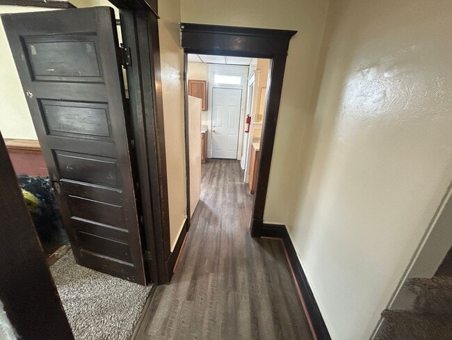 503-503 McLane Ave Unit 501