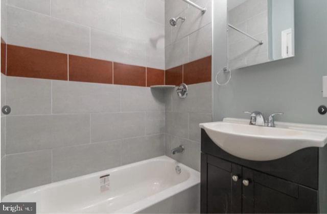 Photo - 1855 N 19th St