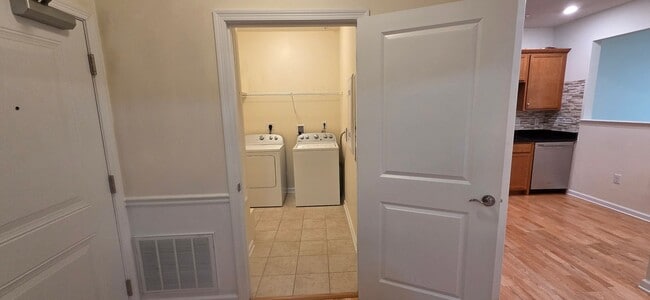 Photo - 130 Trotter Rd Unit 110
