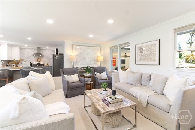 Photo - 1092 West Lake Dr