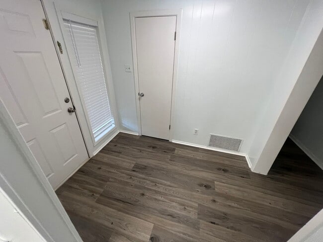 Photo - 11106 N Dowling Rd