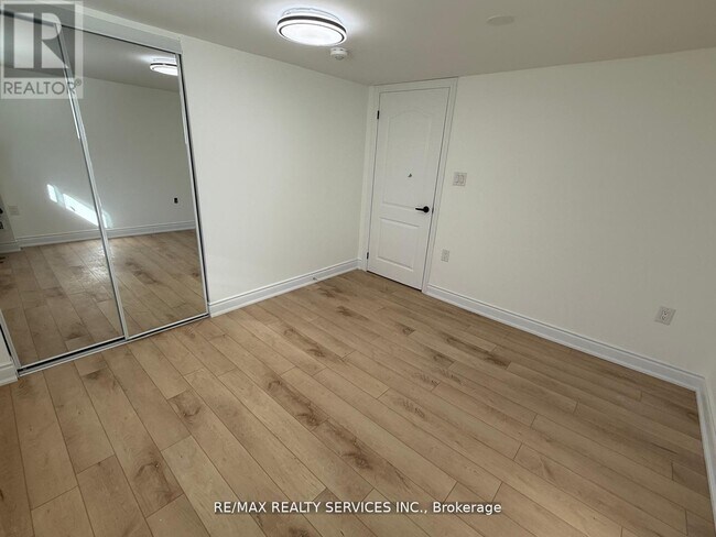 Photo - 234 Morden Rd