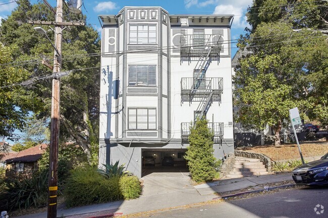 Front exterior view of the apartment building at 2363 Le Conte Ave, Berkeley, CA 94709, USA - 2363 Le Conte Avenue Rental