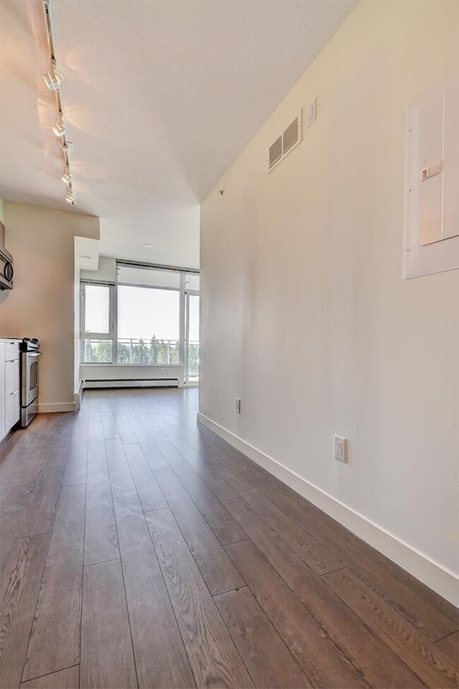 Photo - 13308 Central Ave Unité 1008