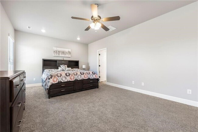 Photo - 2041 Tallgrass Ter