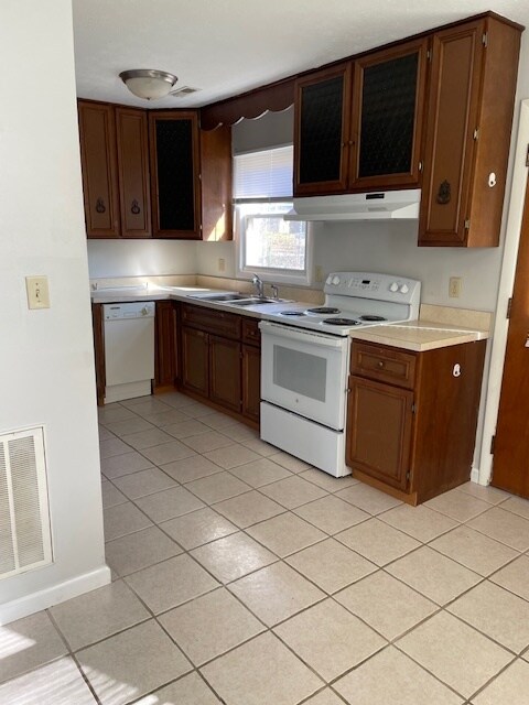 Photo - 624 Cross Lanes Dr